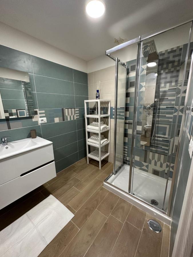 Maison Atri 17 Наполи Екстериор снимка